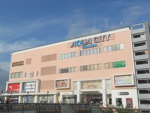 アクアシティお台場が開業16周年を記念した大型リニューアル ニューバランスやオークリーなど ファッションプレス