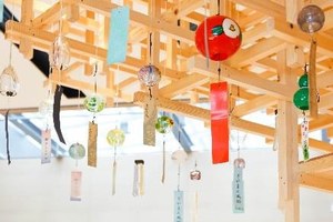 東京ミッドタウンで イルミネーション花火 開催 屋外カフェ 足水など涼を感じる夏イベント ファッションプレス