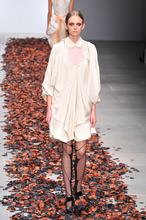 ボラ アクス 2012年春夏<span>コレクション</span> - 写真8