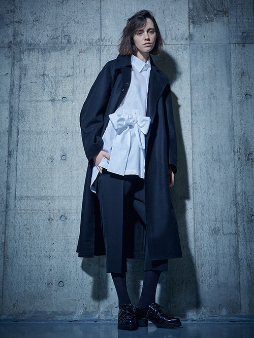 レギュレーション ヨウジヤマモト16年秋冬コレクション 独自の規律を創るtpoレスのスタイル ファッションプレス