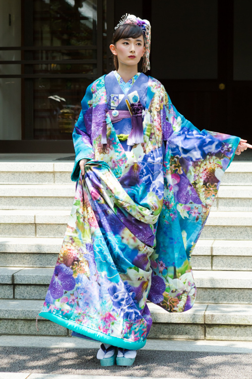蜷川実花による「M / mika ninagawa」のウエディングコレクションに初の‟和装”が登場