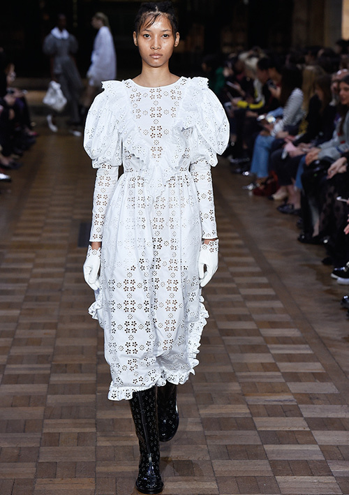 シモーネ ロシャ(SIMONE ROCHA) 2017年春夏ウィメンズコレクション  - 写真12