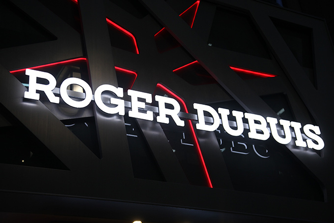 ロジェ・デュブイ(ROGER DUBUIS) ロジェ・デュブイ｜写真4