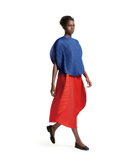 PLEATS PLEASE ISSEY MIYAKE ALT RAY RED - カットソー(長袖/七分)