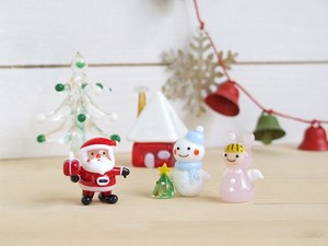 六本木ヒルズ クリスマスマーケット 16 クリスマス当日にはサンタクロースが出現 ファッションプレス