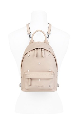 ジバンシィの新作バッグパック「Back pack nano」- 淡いピンクにメタル