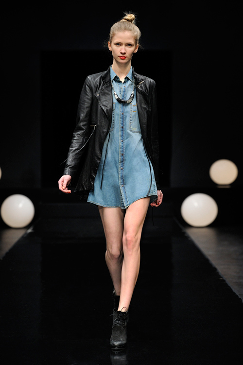 ブランドのDNAをモダンに進化させた、Diesel(ディーゼル) 2012年春夏プレビューコレクション｜写真1