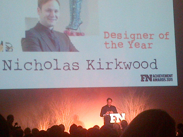 ニコラス・カークウッドが2011年のデザイナー・オブ・ザ・イヤーを受賞