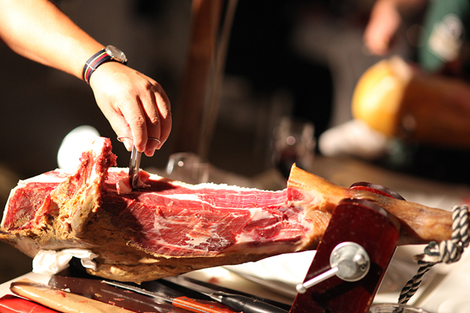 新宿・小笠原伯爵邸の「スペインナイト」スペイン料理＆ワインを堪能、フラメンコ鑑賞も｜写真5