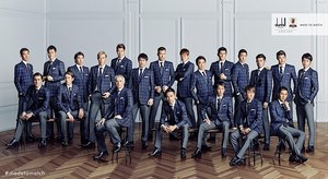 ダンヒルより、サッカー日本代表2017年オフィシャルスーツ ...