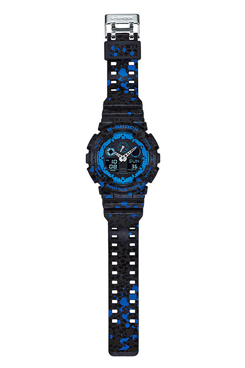 G-SHOCK×STASH、ブルーのスプラッター柄を配したコラボモデル発売