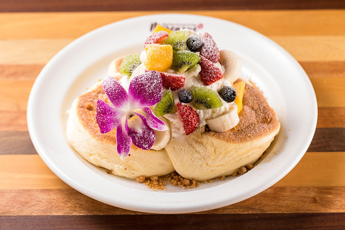 極上のふわふわパンケーキ ハワイアンカフェ レストラン メレンゲ が横浜みなとみらいにオープン ファッションプレス
