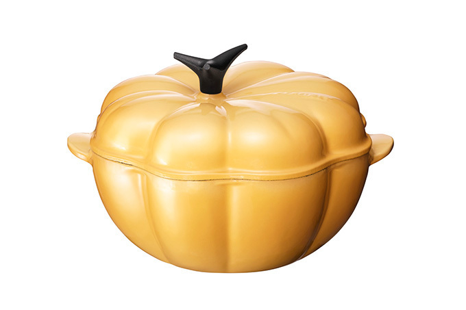 ル・クルーゼからハロウィン限定「かぼちゃ型のお鍋」ミニサイズやお