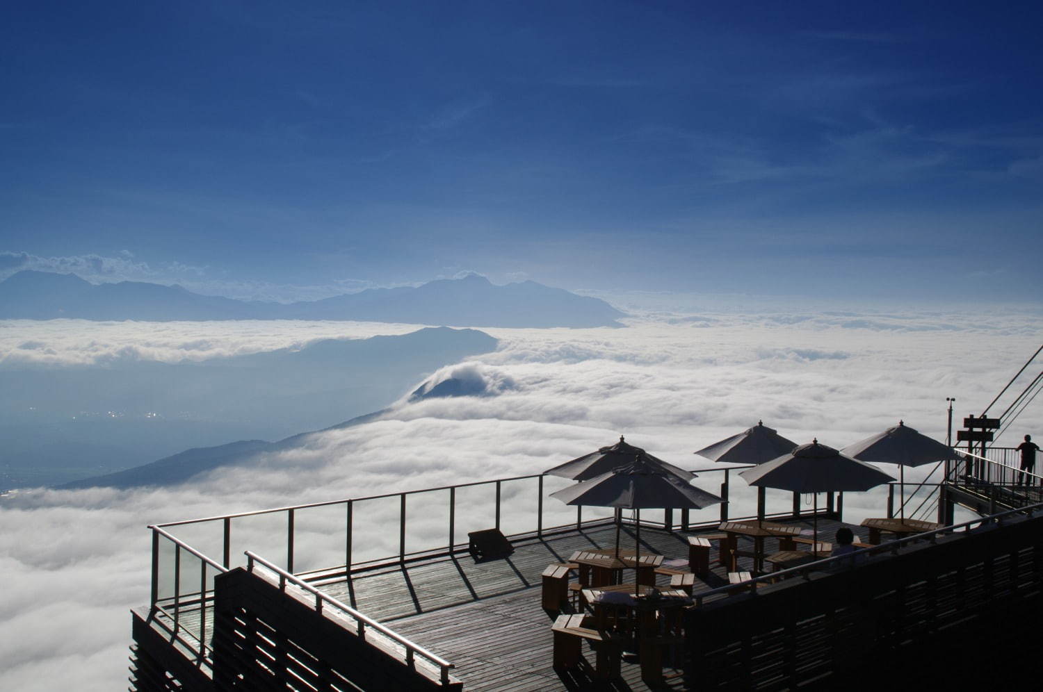 写真21 46 雲の上のカフェレストラン ソラテラス カフェ 長野 竜王に 標高1 770m地点で星空も ファッションプレス