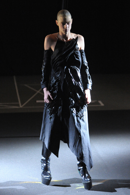 YUIMA NAKAZATOが2012-13A/W東京コレクションのオープニングショーを手掛ける事が決定｜写真2