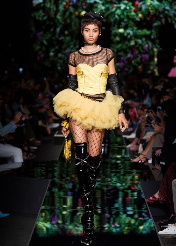 モスキーノ(MOSCHINO) 2018年春夏ウィメンズコレクション  - 写真13