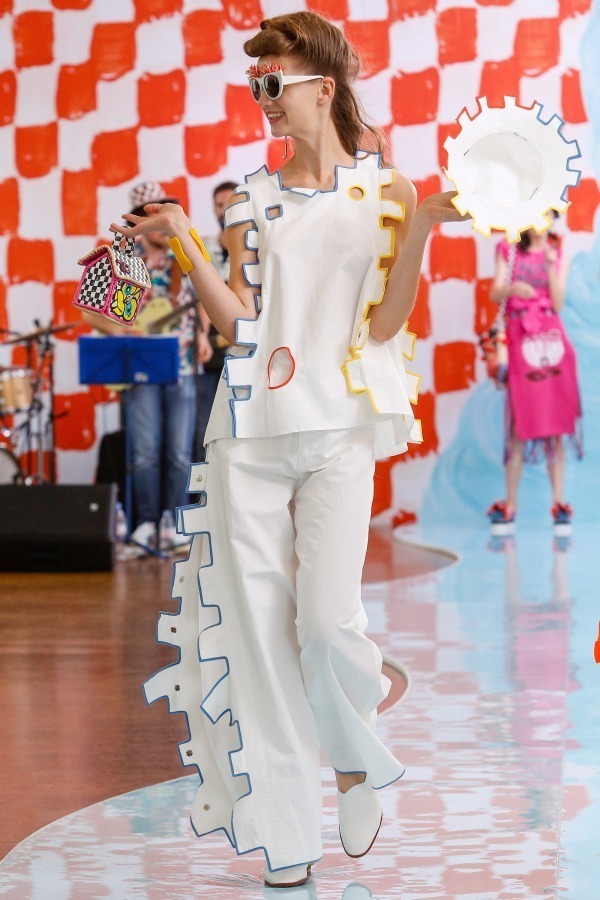 ツモリチサト(TSUMORI CHISATO) 2018年春夏ウィメンズコレクション  - 写真13