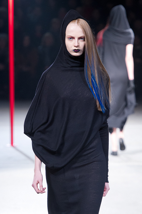 ヨウジヤマモト(Yohji Yamamoto) 2012-13年秋冬 ウィメンズコレクション  - 写真15