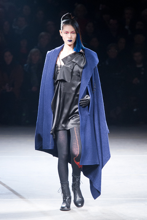 ヨウジヤマモト(Yohji Yamamoto) 2012-13年秋冬 ウィメンズコレクション  - 写真20