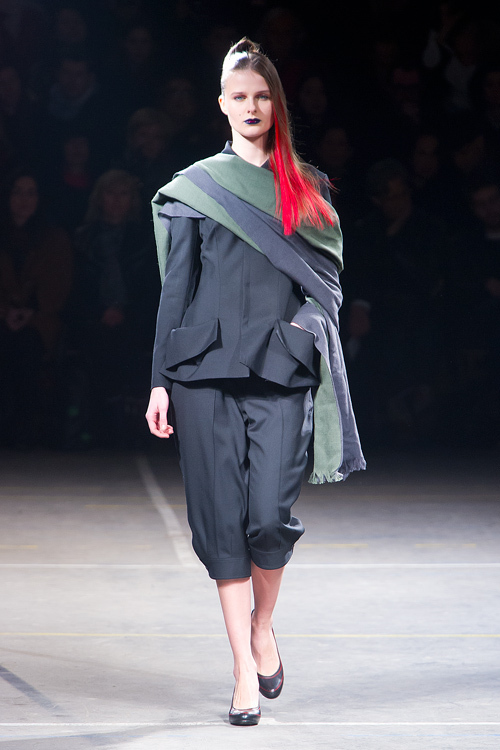 ヨウジヤマモト(Yohji Yamamoto) 2012-13年秋冬 ウィメンズコレクション  - 写真34