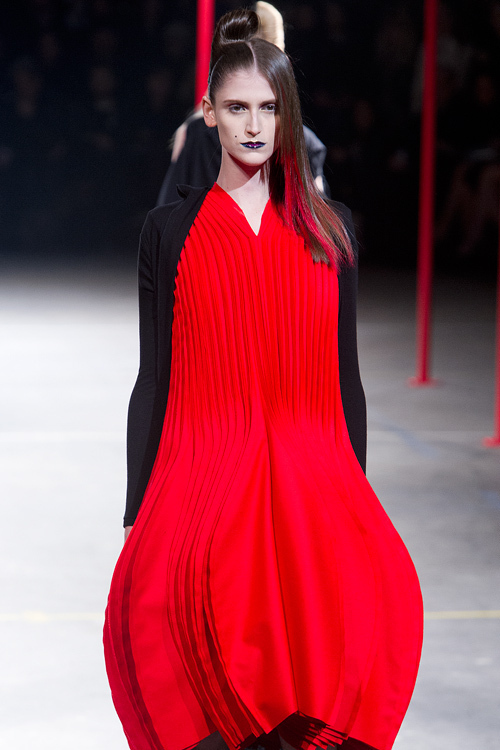 ヨウジヤマモト(Yohji Yamamoto) 2012-13年秋冬 ウィメンズコレクション  - 写真59