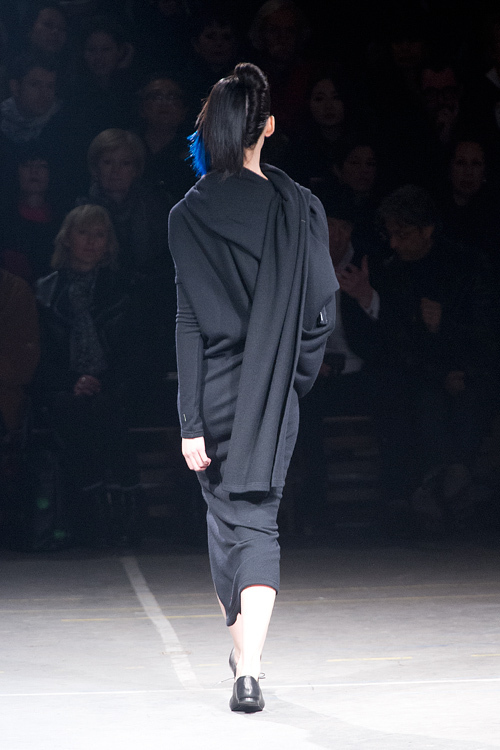 ヨウジヤマモト(Yohji Yamamoto) 2012-13年秋冬 ウィメンズコレクション  - 写真68