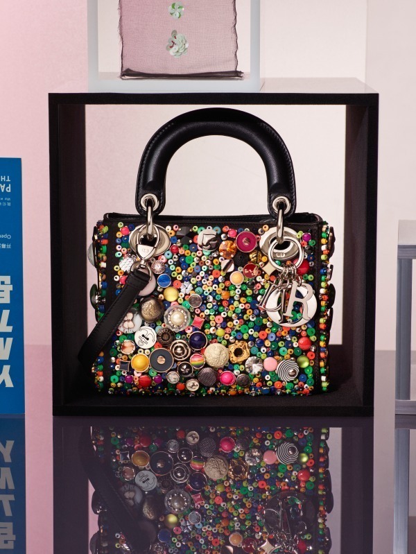 ディオール(DIOR), ヴィヴィアン・ウエストウッド(Vivienne Westwood) レディ ディオール｜写真23