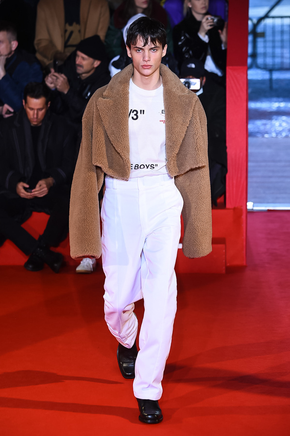 オフ-ホワイト (OFF-WHITE) 2018-19年秋冬ウィメンズ&メンズコレクション  - 写真15