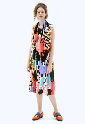 me ISSEY MIYAKE プリーツブリーズ“GLOW”（イッセイミヤケ）+stbp.com.br