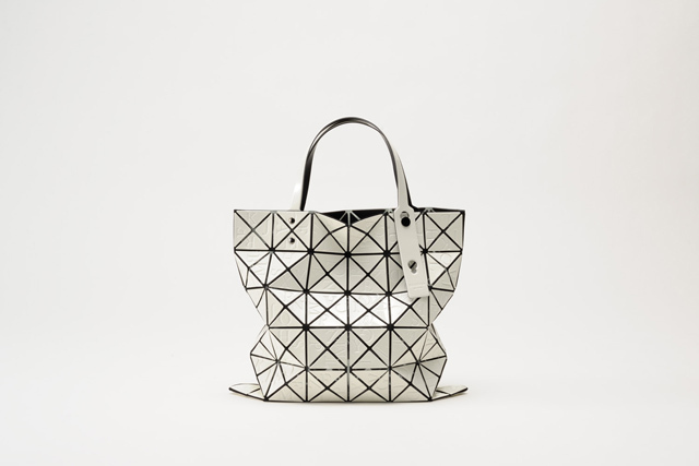 BAO BAO ISSEY MIYAKE 2012年春夏新作 - BILBAO LUCENT ALPHABET ￥26,250(税込)