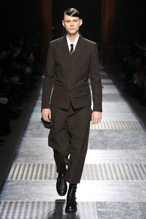 クリスヴァンアッシュ(KRISVANASSCHE) 2012-13年秋冬 メンズコレクション  - 写真7