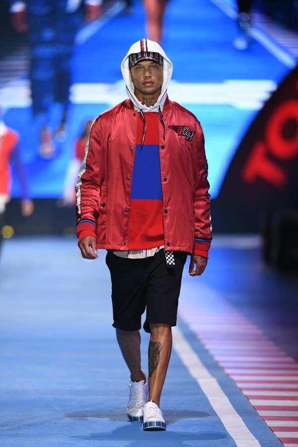 トミー ヒルフィガー(TOMMY HILFIGER) 2018年春夏ウィメンズコレクション  - 写真41