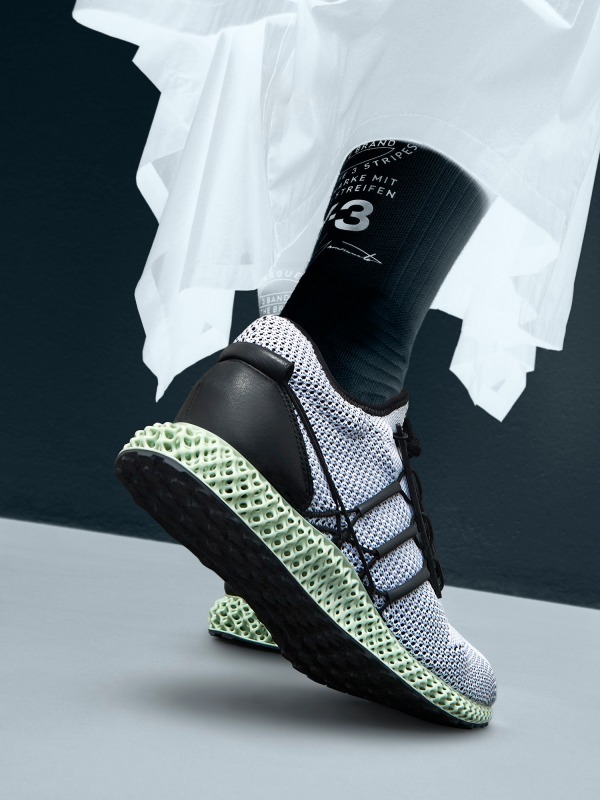 ワイスリー(Y-3) Y-3 RUNNER 4D｜写真5