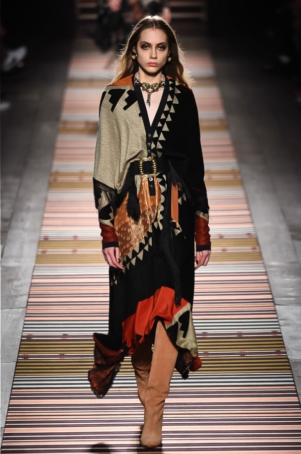 エトロ(ETRO) 2018-19年秋冬ウィメンズコレクション  - 写真46