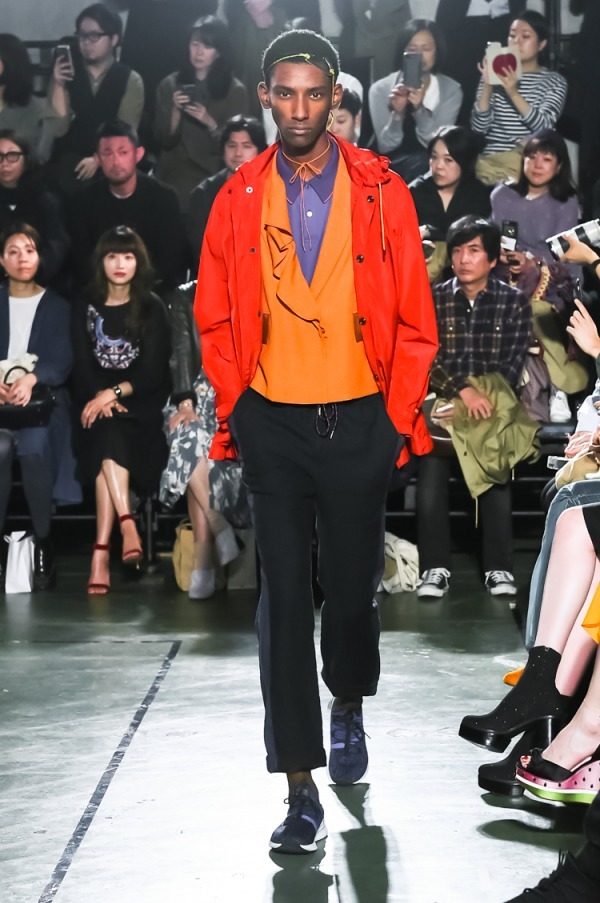 ランバン オン ブルー(LANVIN en Bleu) 2018年春夏ウィメンズ&メンズコレクション  - 写真1