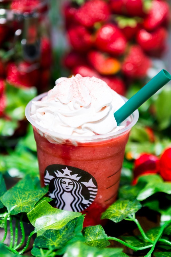 スターバックス(Starbucks Coffee) ストロベリーベリーマッチフラペチーノ｜写真3