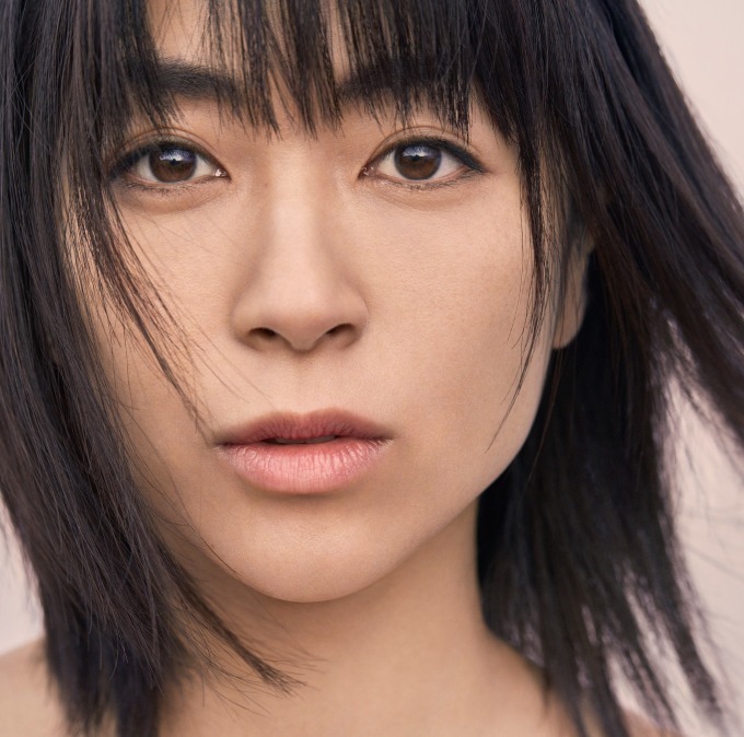 宇多田ヒカル 初恋｜写真4