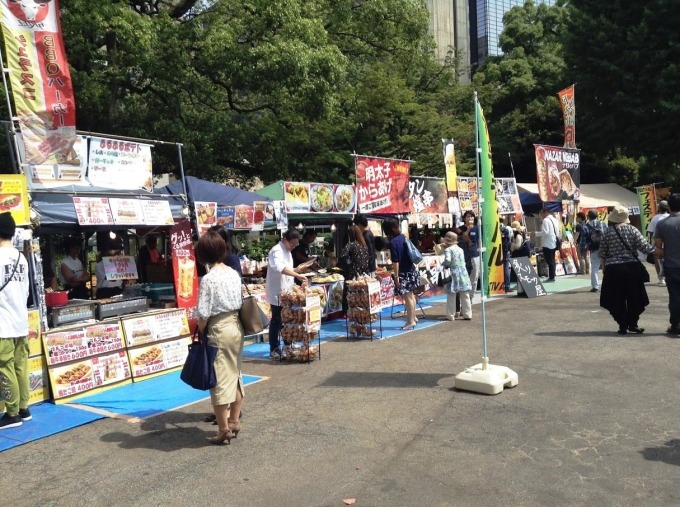 「アフリカ日比谷フェスティバル」本場の肉料理や雑貨・民芸品が日比谷公園に集結｜写真11