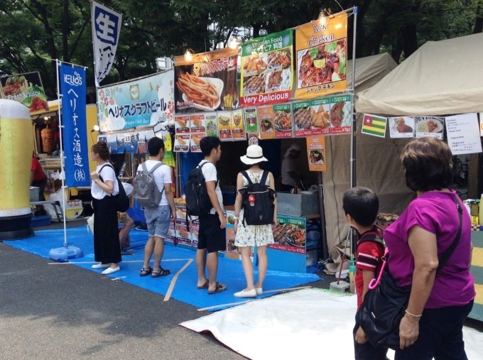 「アフリカ日比谷フェスティバル」本場の肉料理や雑貨・民芸品が日比谷公園に集結｜写真10