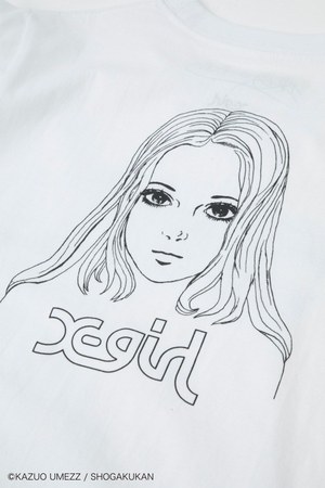 X-girl×楳図かずおのコラボTシャツ、漫画『おろち』風の女の子イラスト 