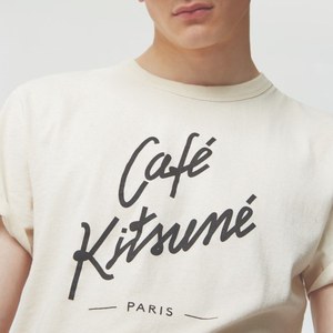 カフェ キツネの初コレクション カフェラテ色 に彩られたtシャツやiphoneケースなど ファッションプレス