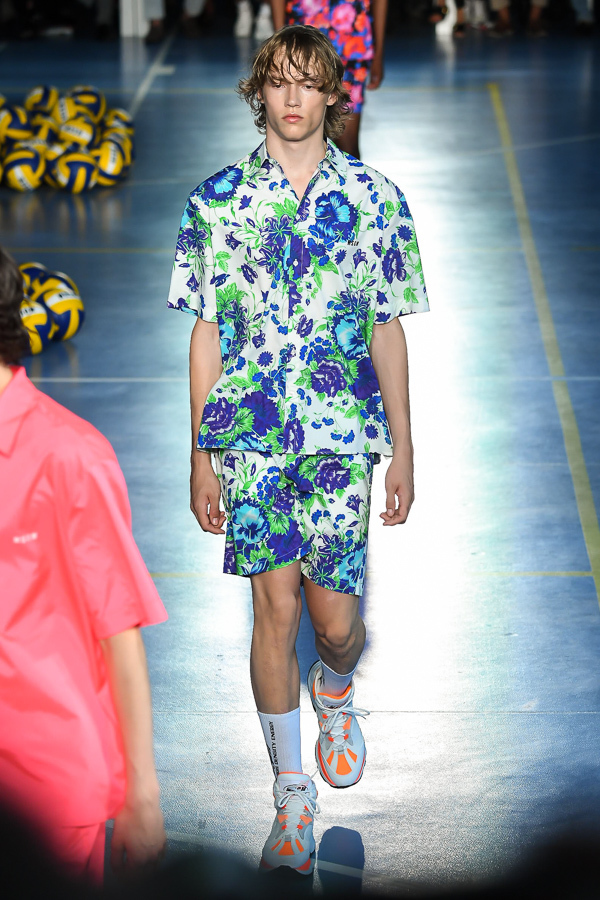 エムエスジーエム(MSGM) 2019年春夏メンズコレクション  - 写真65