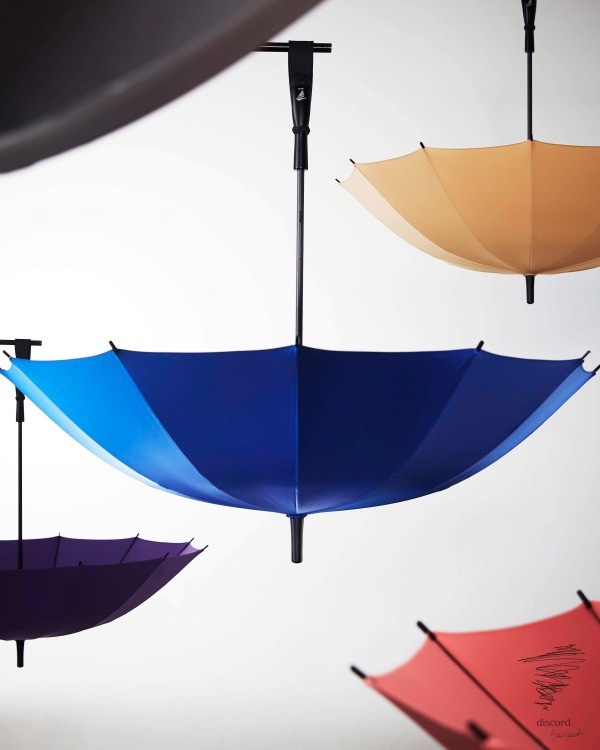 ディスコード ヨウジヤマモト傘コレクションの新色、雨音が心地いい“雨を楽しむ”傘 - ファッションプレス