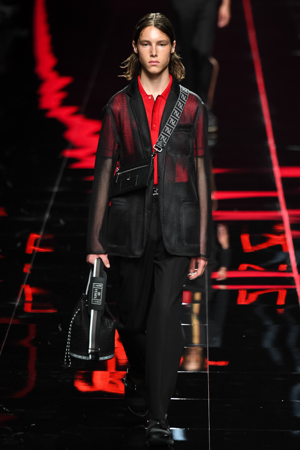 フェンディ(FENDI) 2019年春夏ウィメンズ&メンズコレクション  - 写真2