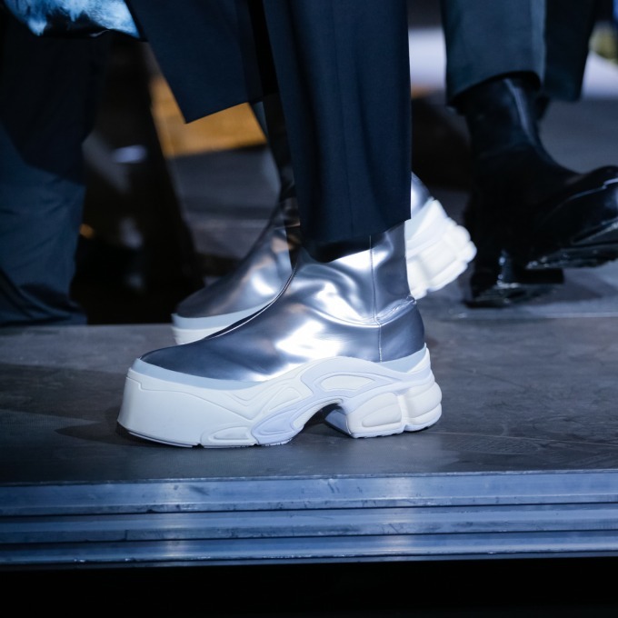 アディダス バイ ラフ・シモンズ(adidas by Raf Simons) オズウィーゴ｜写真8