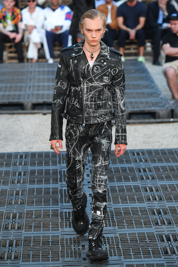 アレキサンダー・マックイーン(Alexander McQueen) 2019年春夏メンズコレクション  - 写真24