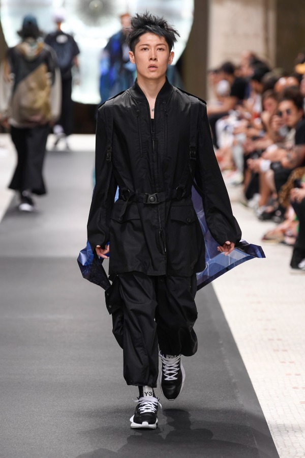 ワイスリー(Y-3) 2019年春夏ウィメンズ&メンズコレクション シルエット - 写真42