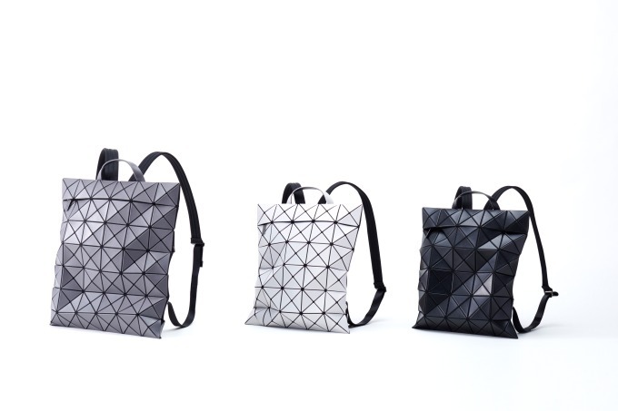 BAO BAO ISSEY MIYAKE 新作バッグ - 絵具を勢いよく厚塗りしたようなトートなど｜写真12