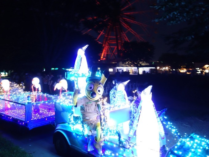 東武動物公園の夜間イベント「サマーナイトZOO」夜の乗馬体験＆蛍鑑賞、花火と共に楽しむビールも｜写真2