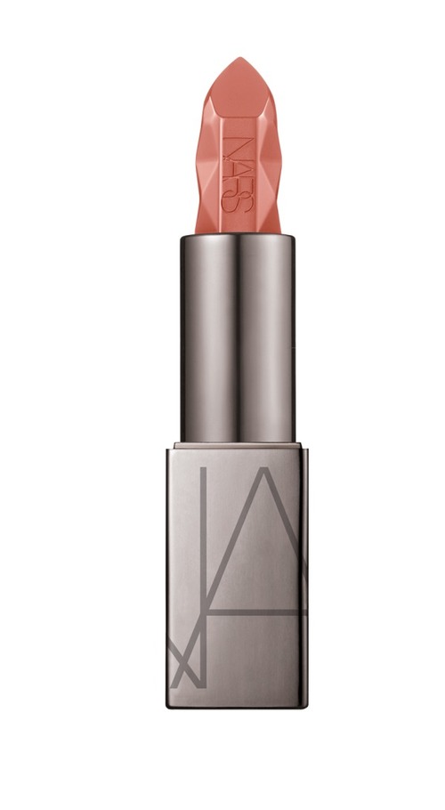 NARS スパイクド オーデイシャスリップスティック 2861 3,996円(税込)
※NARSカウンター、NARS Cosmetics オフィシャルサイト限定発売